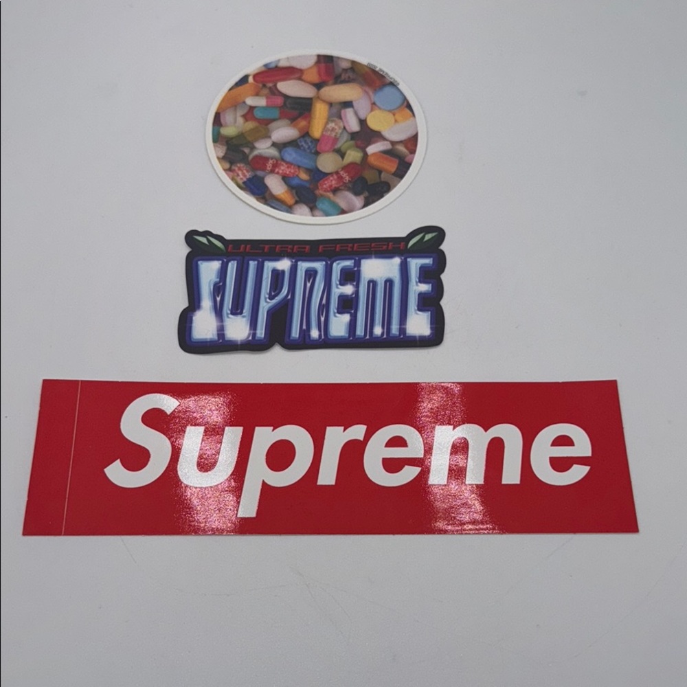 Supreme Red Sticker Set / New - Picture 10 of 11